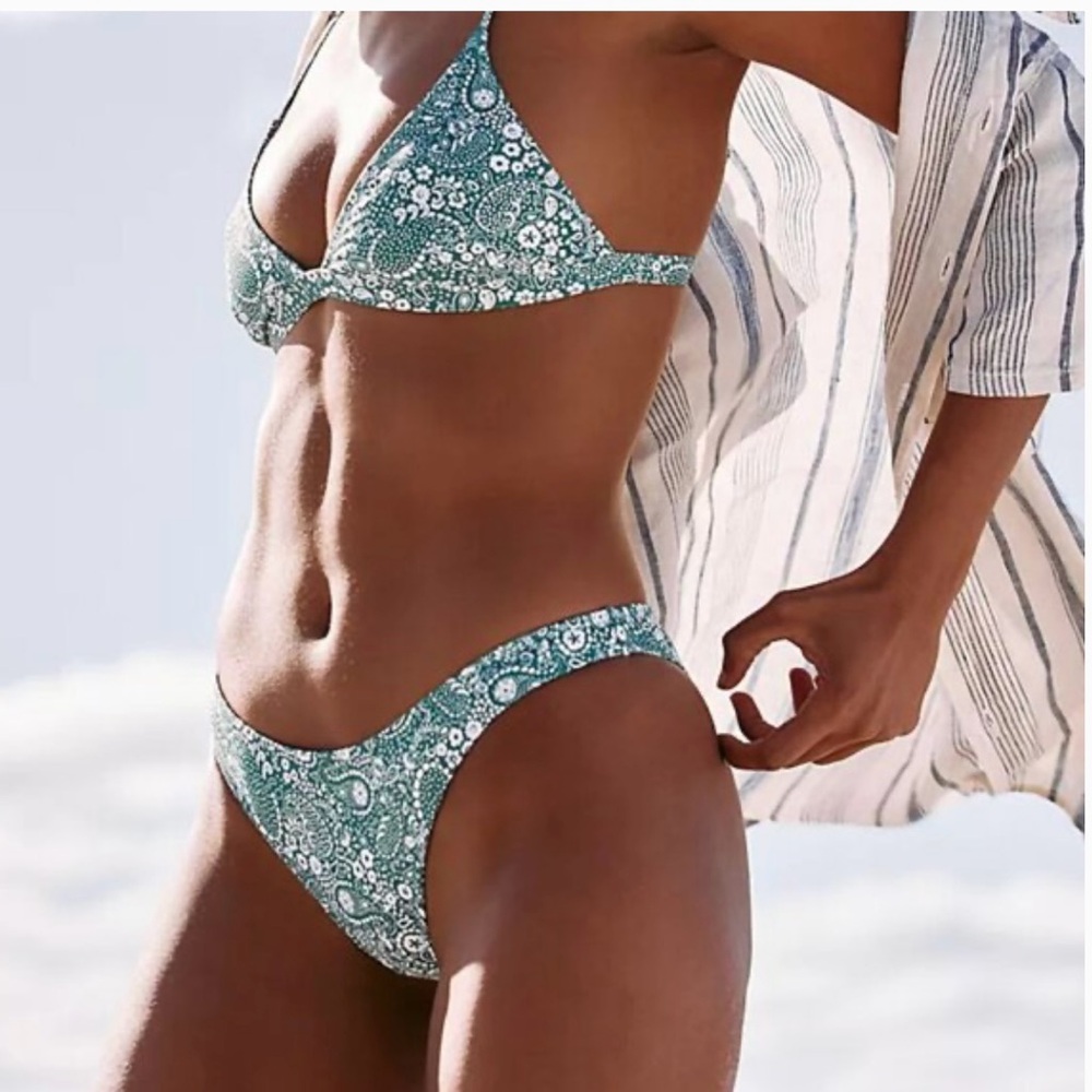 Rhythm x Free People Mecca Bikini Top size S & bottom size M‎, green. Worn once